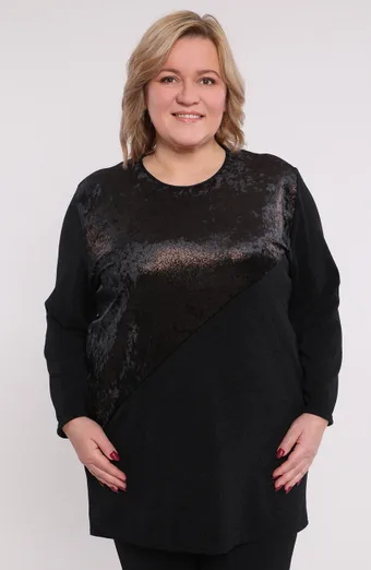 Топла черна туника с блестяща шарка